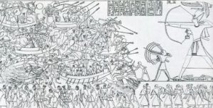 这是Medinet Habu北部城墙上的著名场景，常被用来描绘埃及人对抗海洋民族的战役。