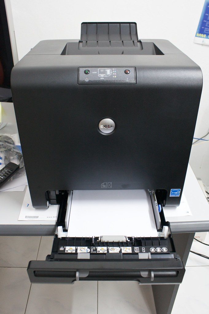 戴尔激光打印机。