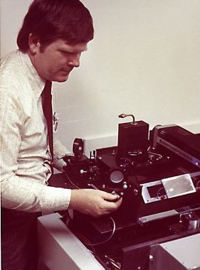 Gary Starkweather正在开发第一款激光打印机。