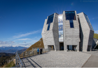 Restaurant du Monte Generoso, une montagne alpine située à la frontière entre la Suisse et l'Italie.