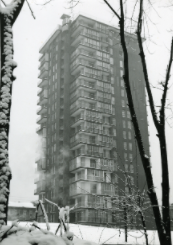 Torre del Parco，米兰(1953-56，与Franco Longoni合作)